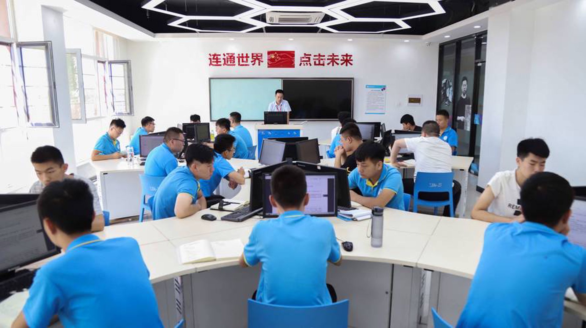 拓声网络科技